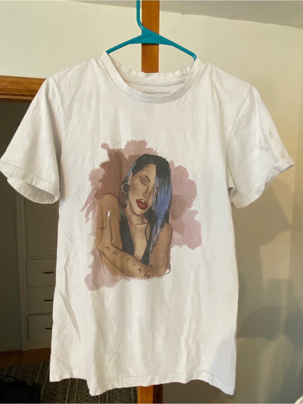 Graphic Aliyah T-Shirt